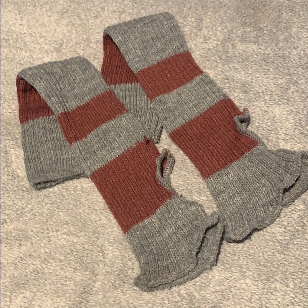 Suffolk Stirrup Leg Warmers